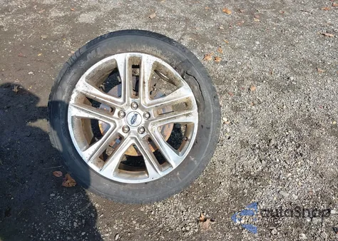 2017 Ford Explorer Xlt из США, поврежденный, VIN 1FM5K8D83HGA19865